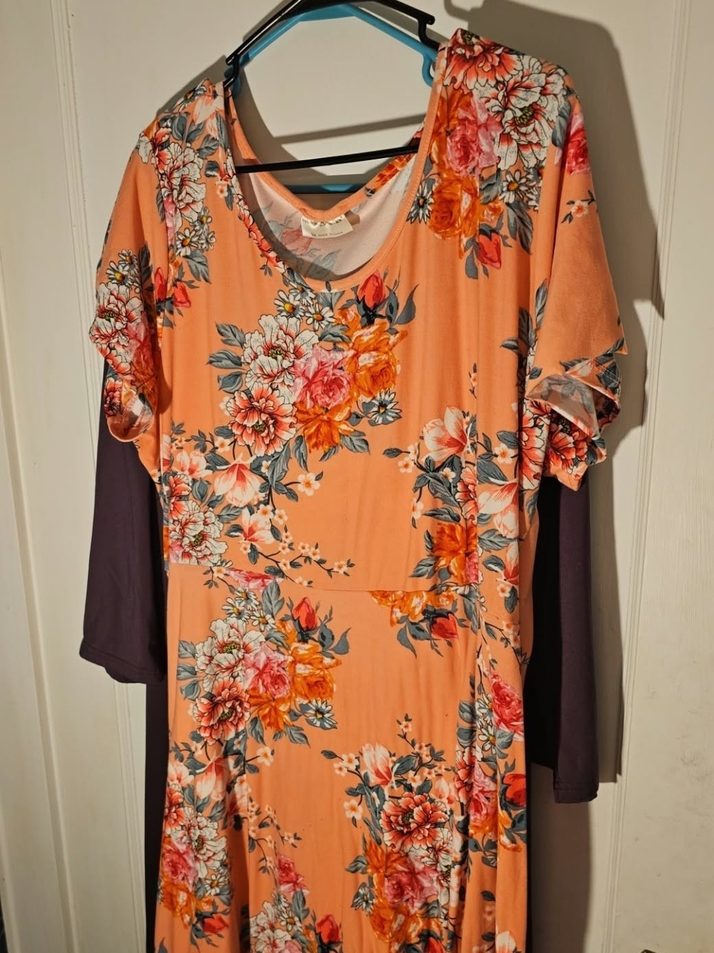 Bobbie Brooks Peach Floral Scoop Neck Tunic
